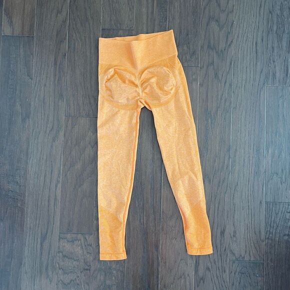 Orange Booty  Sculpting Contour Leggings Small - Picture 1 of 3